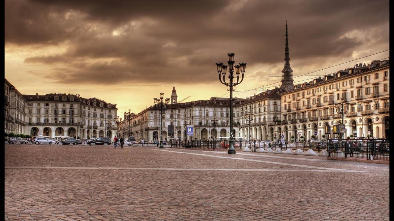 Il Salotto Di Torino Centrale In Piazza Vittorio Extérieur photo